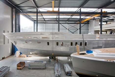 Boat being built using marine plastic